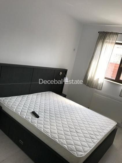 Apartament cu 2 camere semidecomandat, mobilat în Central