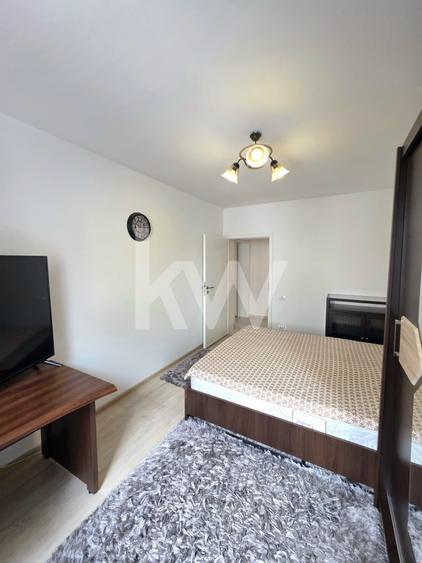 Apartament cu 3 camere decomandat, mobilat în Bartolomeu
