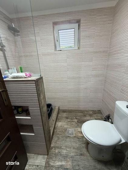 Casă cu 6 camere cu Teren 2000 Mp în Coșoveni
