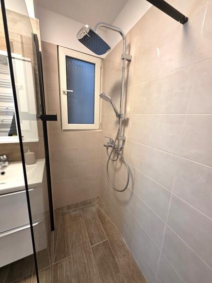 Apartament cu 2 camere decomandat, mobilat în Viilor