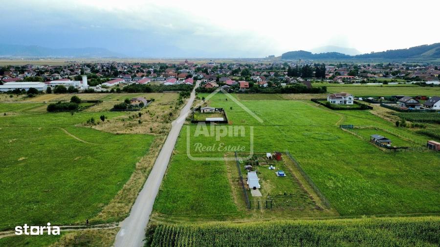 Teren de 920 mp, în Hărman
