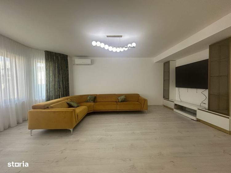 Casă cu 4 camere în Păulești