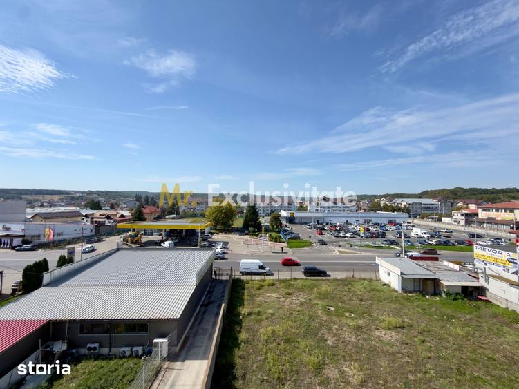 Apartament cu 3 camere decomandat în Bascov