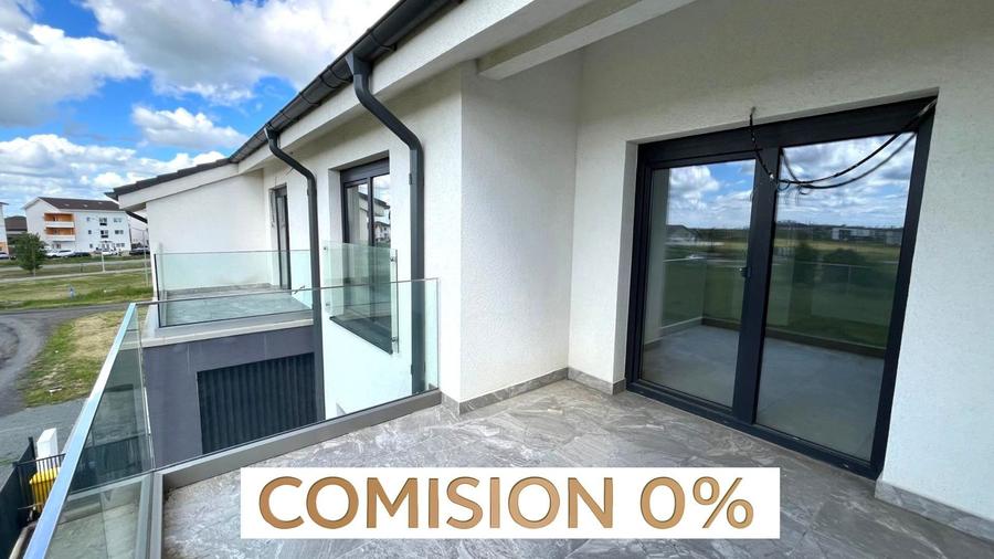 Apartament cu 3 camere semidecomandat în Moșnița Veche