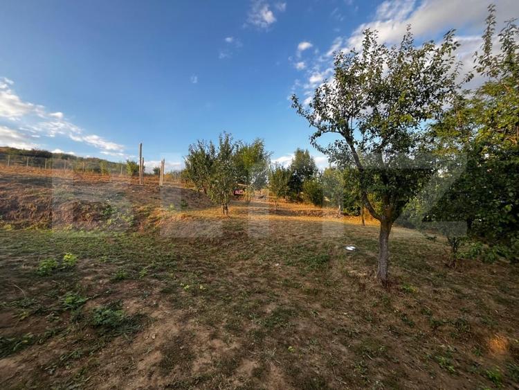 Casă individuală cu 4 camere cu Teren 2000 Mp în Rediu