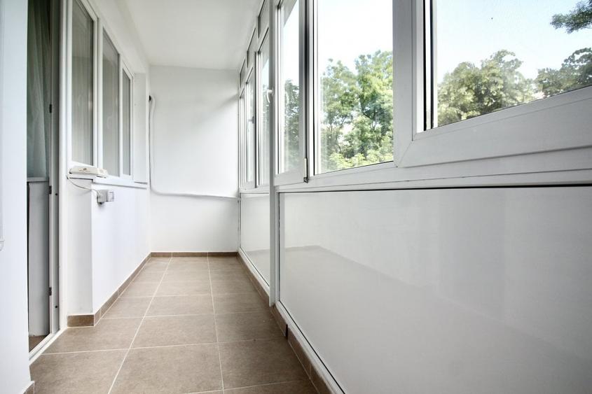 Apartament cu 2 camere decomandat, mobilat în Pajura