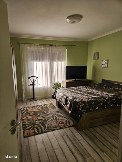 Casă cu 3 camere cu Teren 200 Mp în Gării