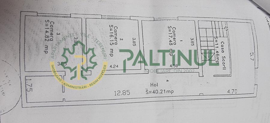 Apartament cu 3 camere decomandat în Turnișor