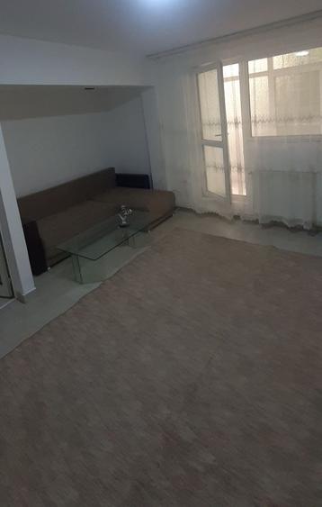Apartament cu 2 camere decomandat în Dunărea