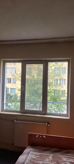 Garsonieră decomandată în Exterior Vest