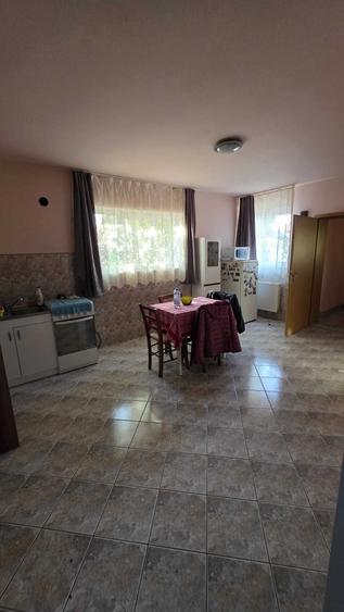 Casă cu 2 camere în Vucova