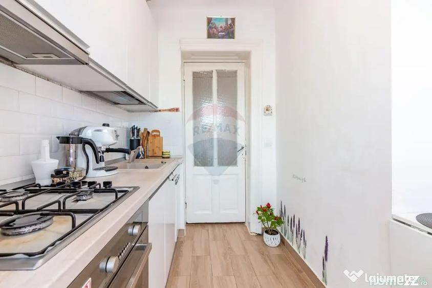 Apartament cu 3 camere decomandat în Cișmigiu