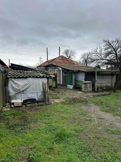 Casă cu 2 camere în Central