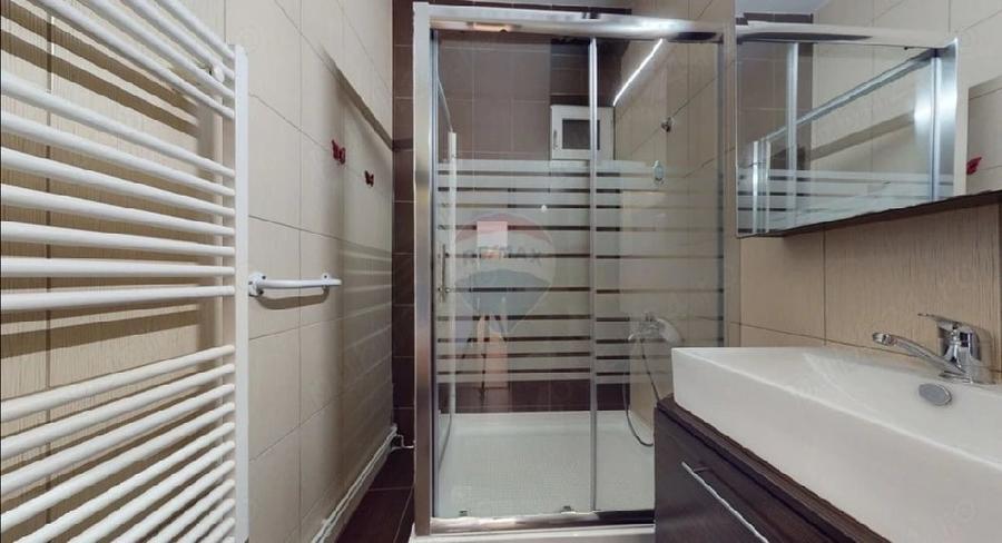 Apartament cu 2 camere semidecomandat în Astra