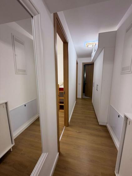 Apartament cu 3 camere decomandat în P-ta Presei Libere