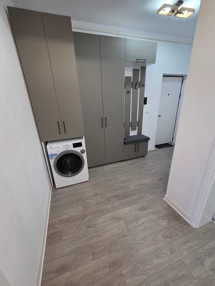 Apartament cu 2 camere decomandat în Giroc