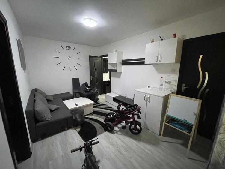 Apartament cu 2 camere nedecomandat în Central