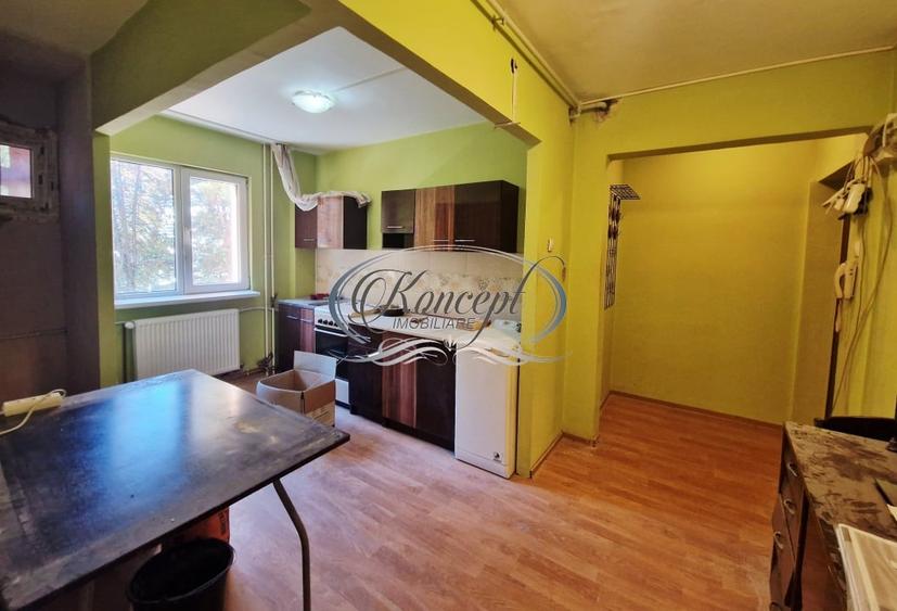 Apartament cu 2 camere semidecomandat, mobilat în Gheorgheni