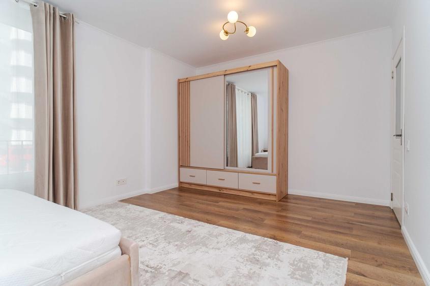 Apartament cu 3 camere semidecomandat, mobilat în Copou