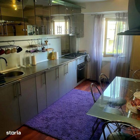 Apartament cu 3 camere decomandat în Nord