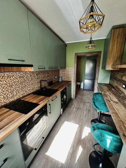 Apartament cu 2 camere, mobilat în Cetate