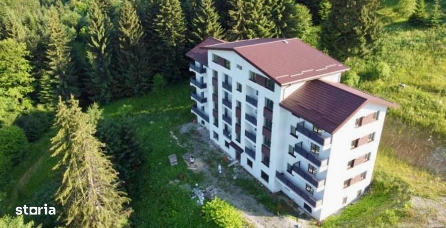 Spațiu comercial, de 1,650 mp, în Părău