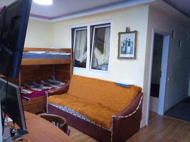 Apartament cu 2 camere semidecomandat în Poiana Brașov