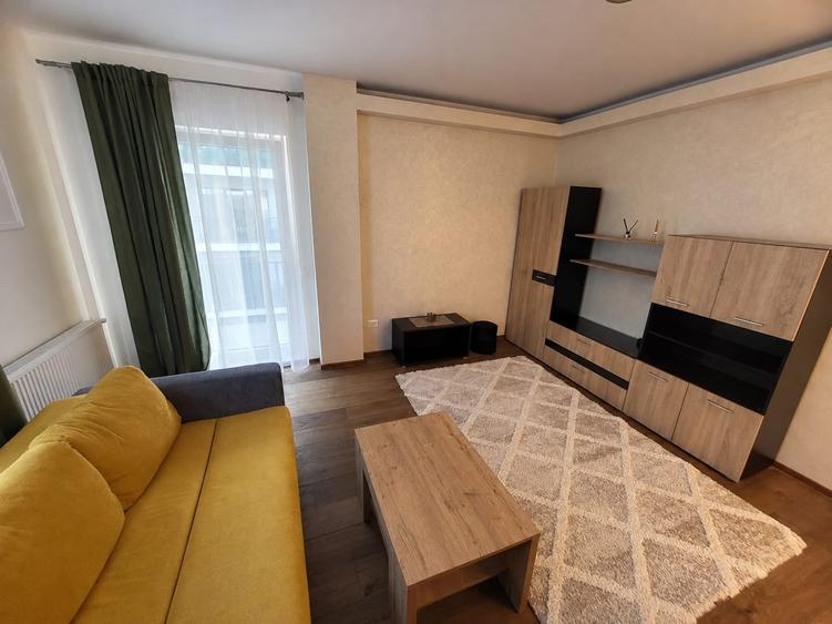 Apartament cu 2 camere decomandat în Europa