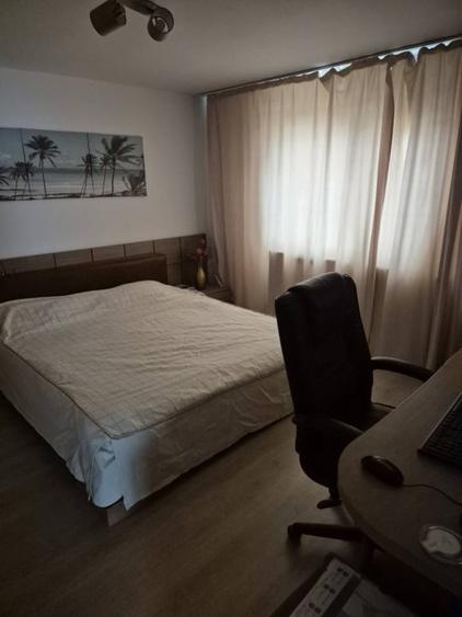Casă individuală cu 5 camere cu Canalizare în Lumina
