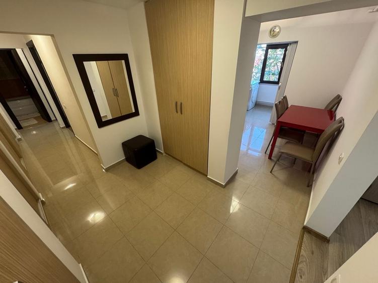 Apartament 3 camere zona Km 5 Renovat cu Centrala si Parcare - 9