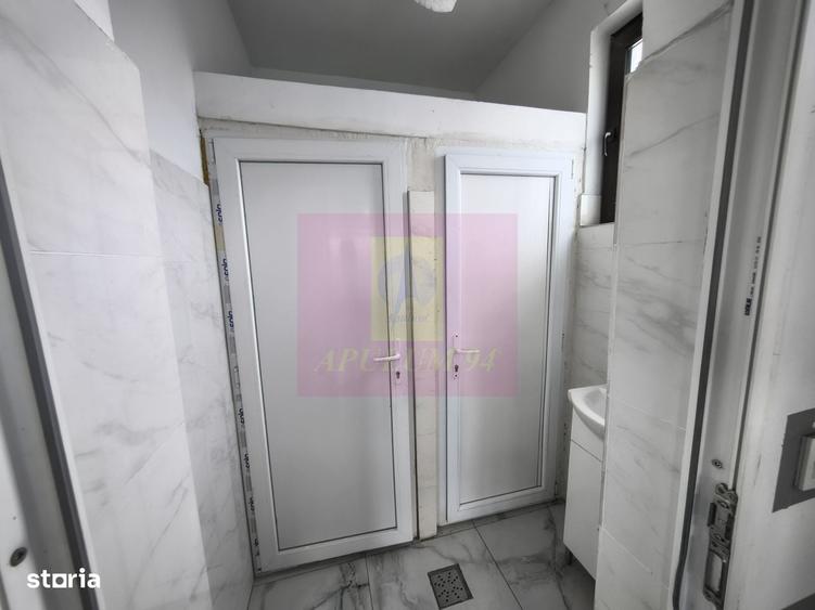 Spațiu comercial, de 250 mp, în Adunații-Copăceni