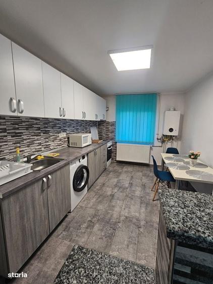 Apartament cu 2 camere în Micro 17