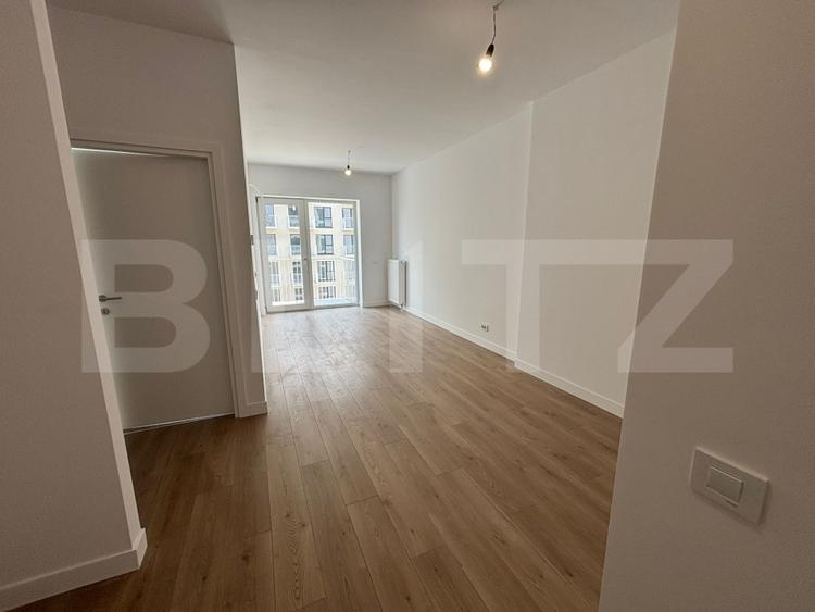 Apartament cu 2 camere decomandat în Baza 3