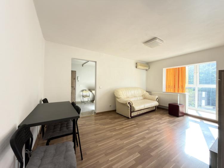 Apartament 2 camere, etaj 1, 44 mp utili - zona Soarelui - 2