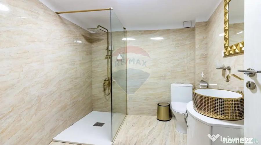 Casă cu 5 camere cu Teren 132 Mp în Domenii