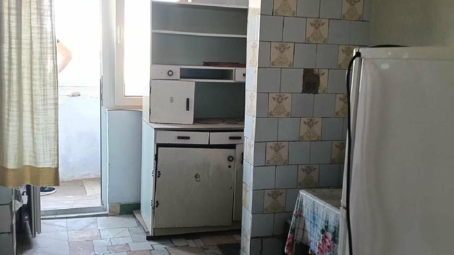 Apartament cu 3 camere decomandat în Pantelimon