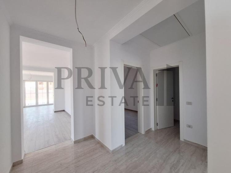 Duplex cu 3 camere cu Canalizare în Urseni
