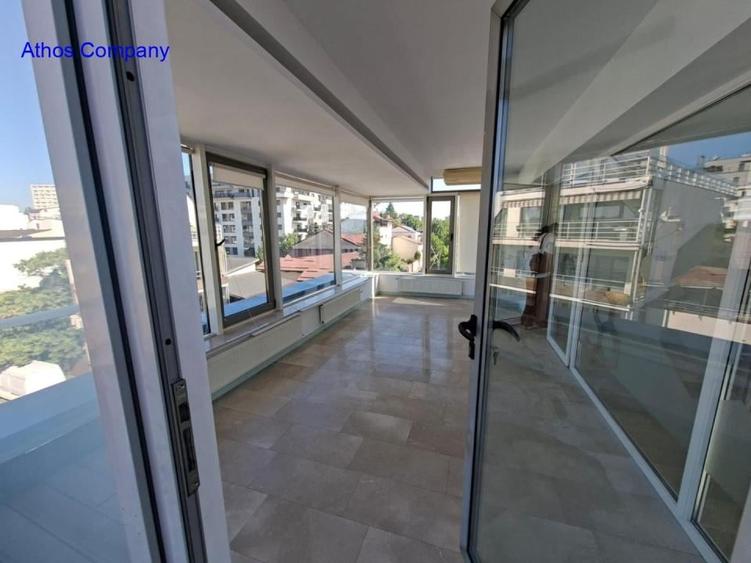 Casă cu 5 camere cu Teren 200 Mp în 1 Mai