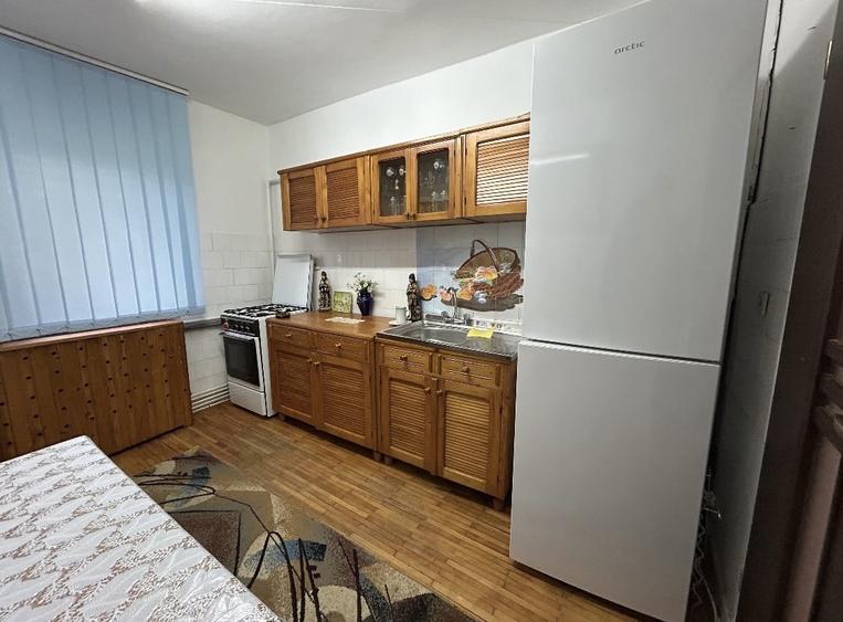 Apartament cu 2 camere, mobilat în Mărăști