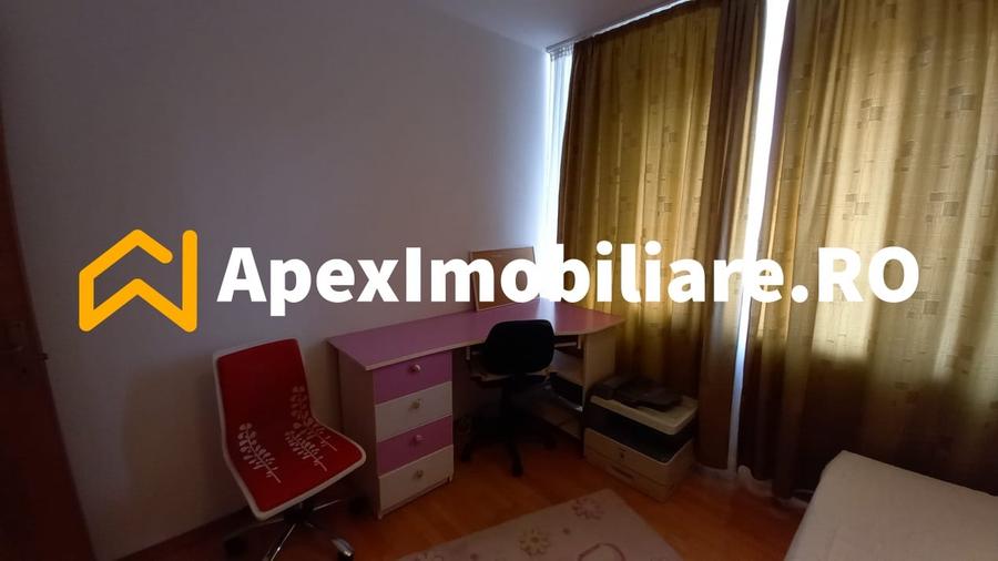 Apartament cu 3 camere semidecomandat, mobilat în Iancului