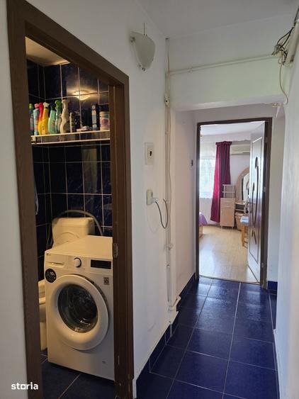 Apartament cu 3 camere, mobilat în Central