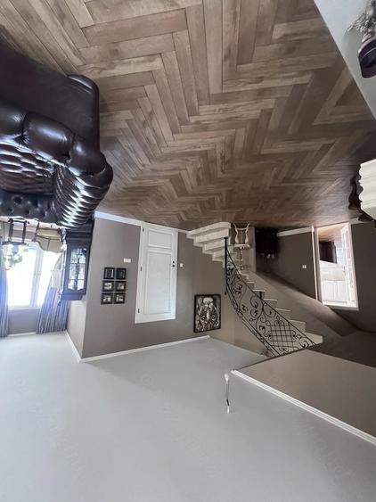 Casă cu Teren 800 Mp în Sânmartin