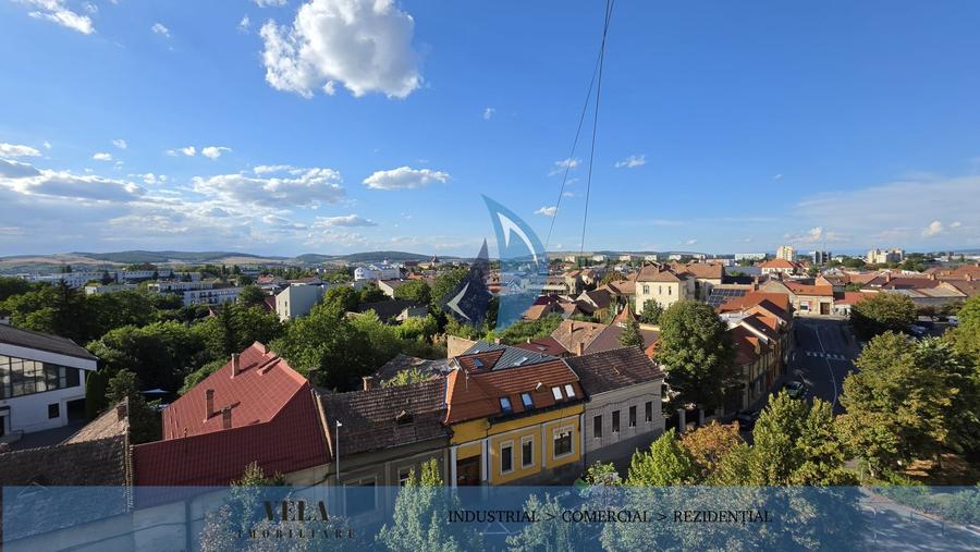 Apartament cu 3 camere în Central
