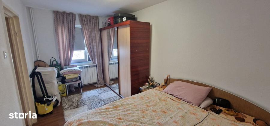 Apartament cu 2 camere în Km 4