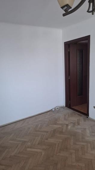 Apartament 2 camere semidecomandat English Park - 3