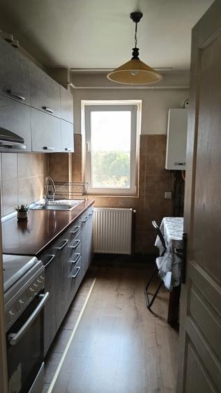 Apartament cu 2 camere semidecomandat în Gemenii