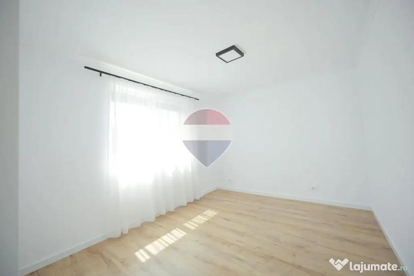 Casă cu 4 camere cu Teren 327 Mp în Oncea