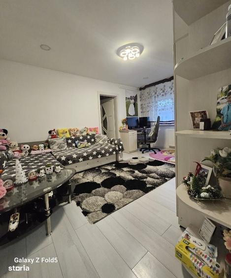 Apartament cu 3 camere în Lotus