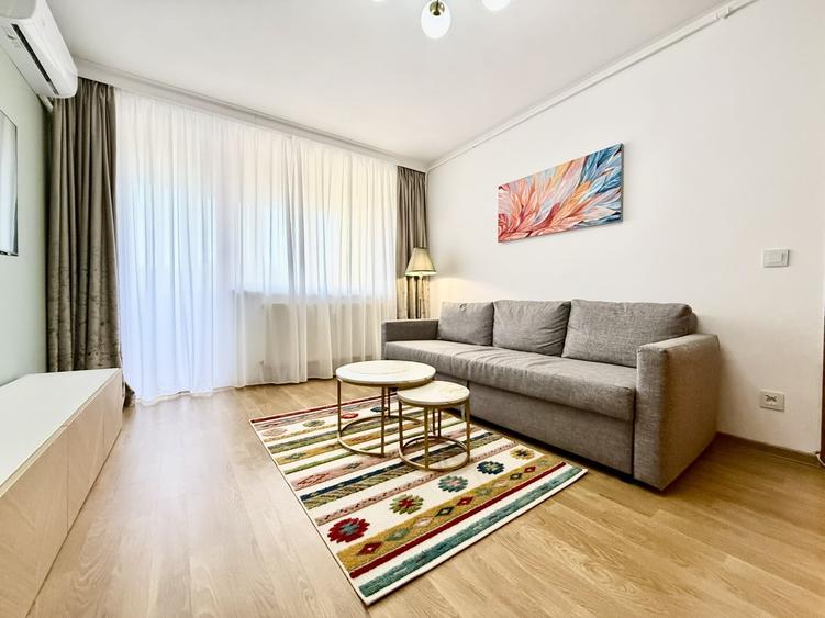 Apartament cu 2 camere decomandat, mobilat în P-ța Unirii