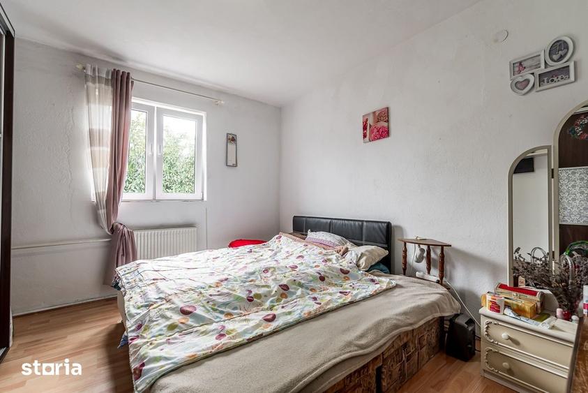 Casă cu 5 camere cu Teren 360 Mp în Mureșel